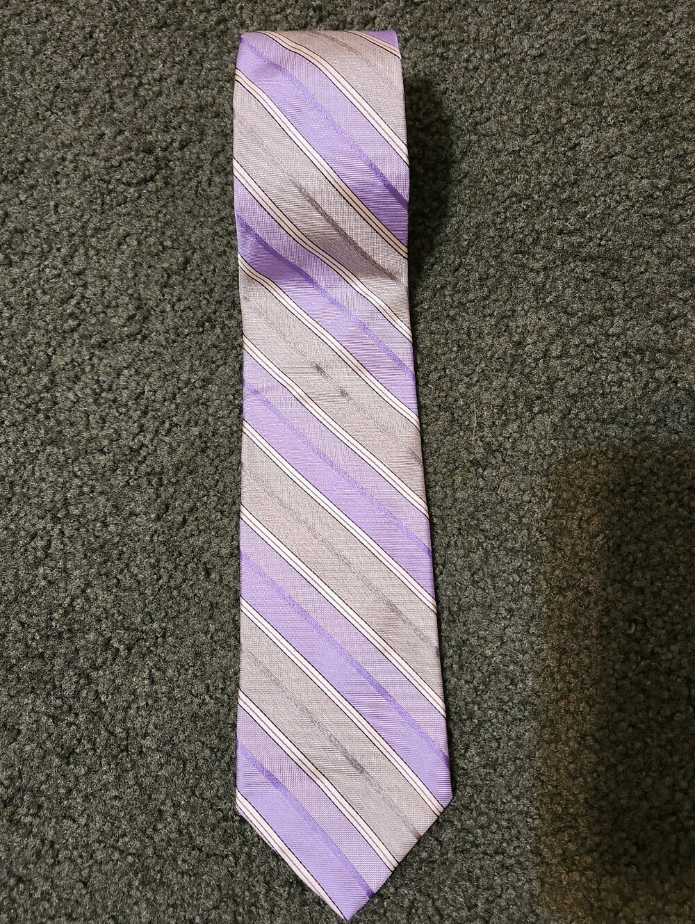 Brooks Brothers NWT 100% Silk Tie Lavender Gray Striped Classic Preppy Business